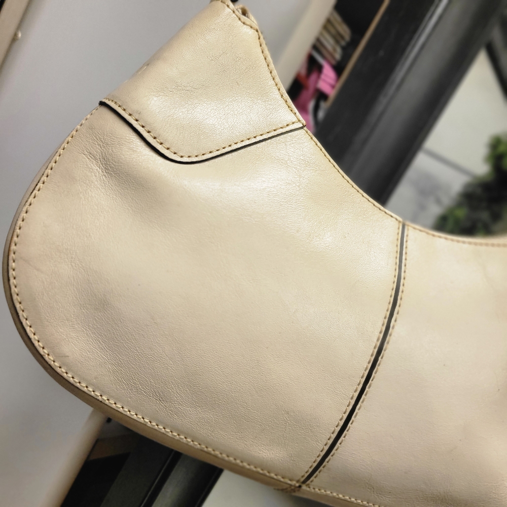 Monsac Cream Shoulder Bag With Dustbag - Picture 11 of 11